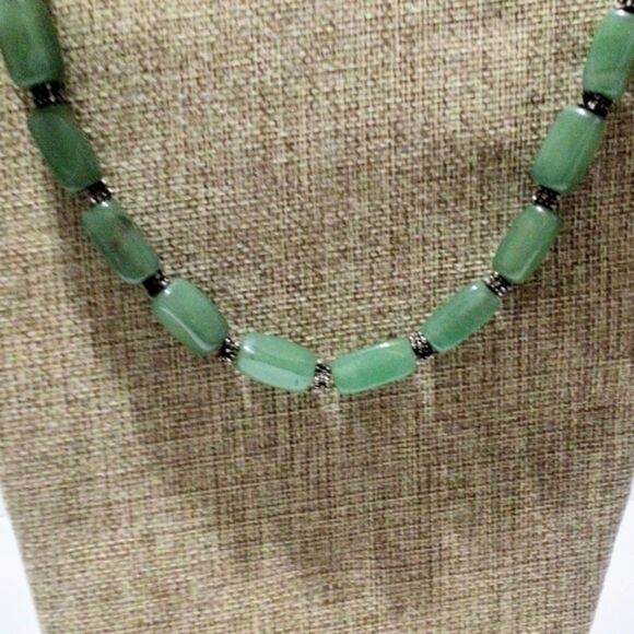 Chunky Green Aventurine Gemstone Beaded Necklace - Picture 2 of 6